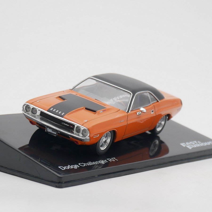 Coche de Aleación a Escala 1:4 - Movies reseña y precio