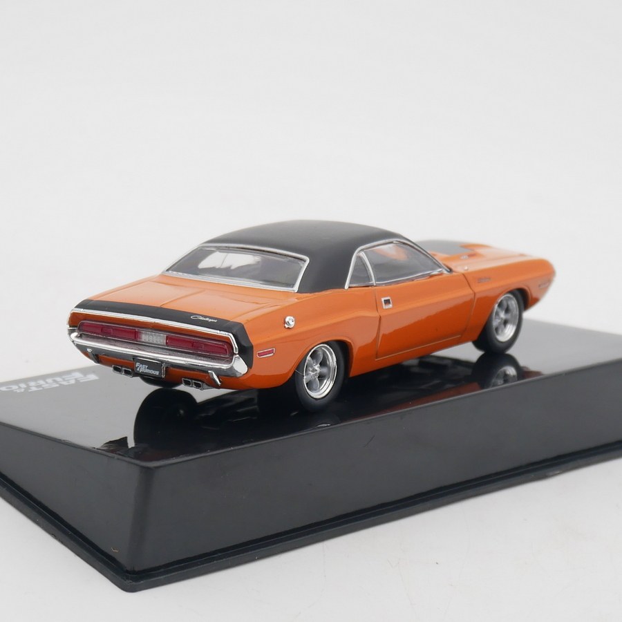 Coche de Aleación a Escala 1:4 - Movies reseña y precio